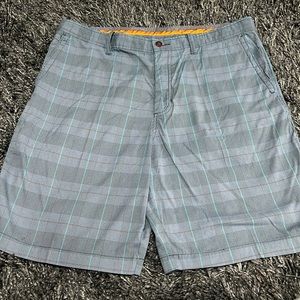 TOMMY BAHAMA Men's Blue/Grey plaid shorts W 35